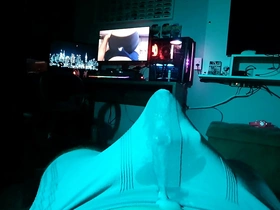 Using 3 vibrators at the same time to cum through my underwear